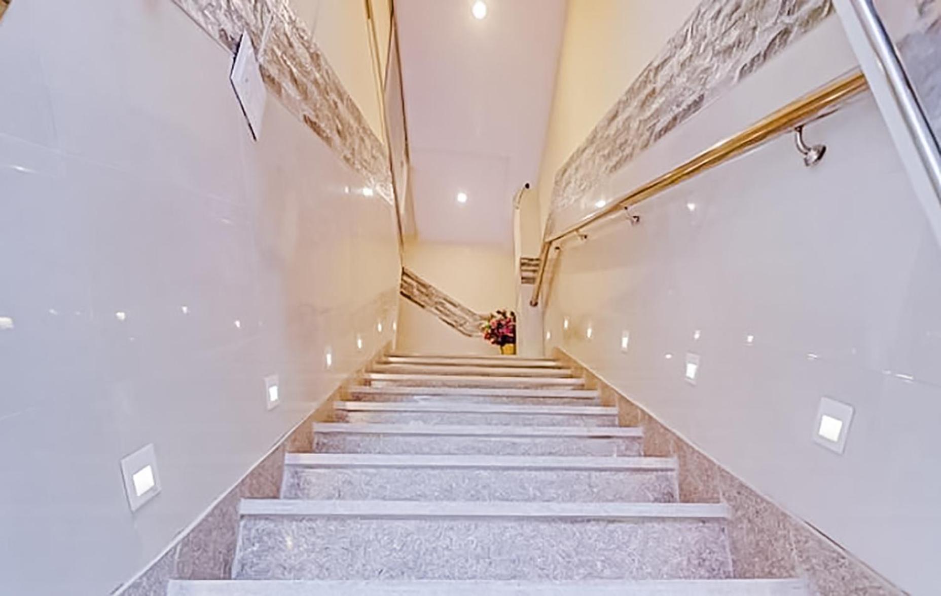 Hotel Green Palace - Jagat Puri Нью-Дели Экстерьер фото